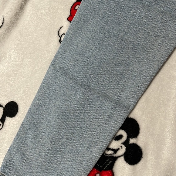 Levis 512 Vintage Classic Slim Tapered Leg Jeans - Picture 12 of 12